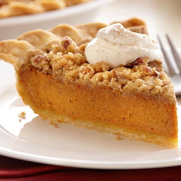 Pumpkin Pie with Streusel Topping