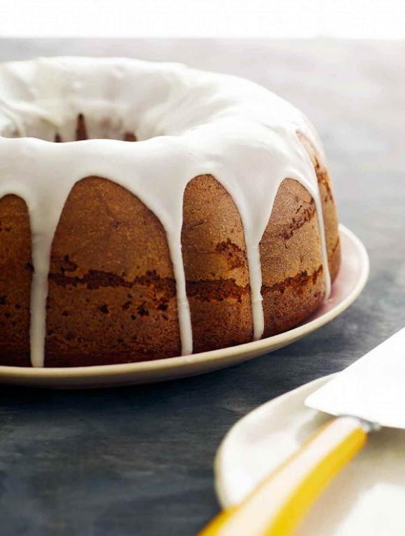 Pumpkin Pound Cake with Vanilla Glaze