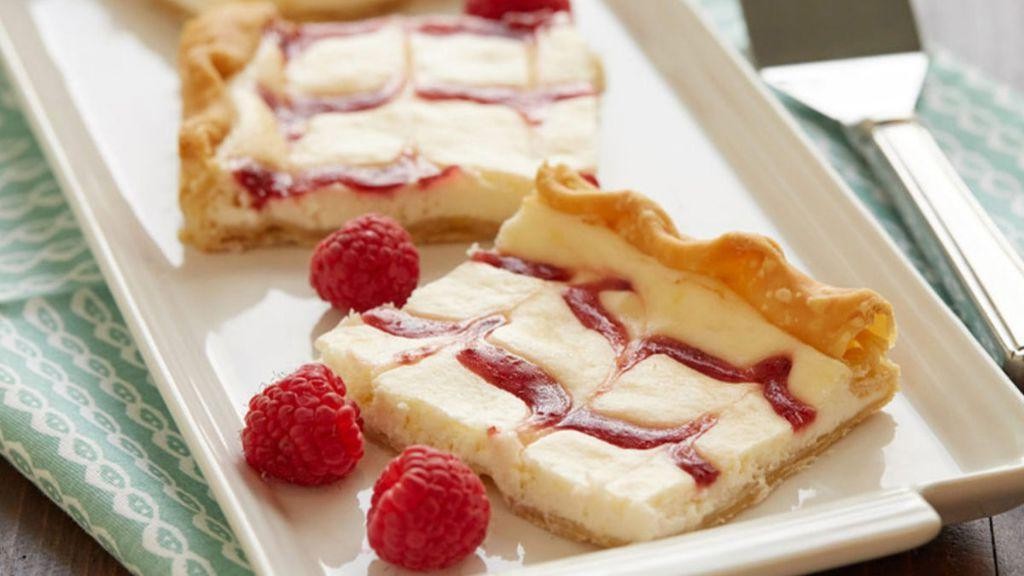 Raspberry Cream Cheese Slab Pie