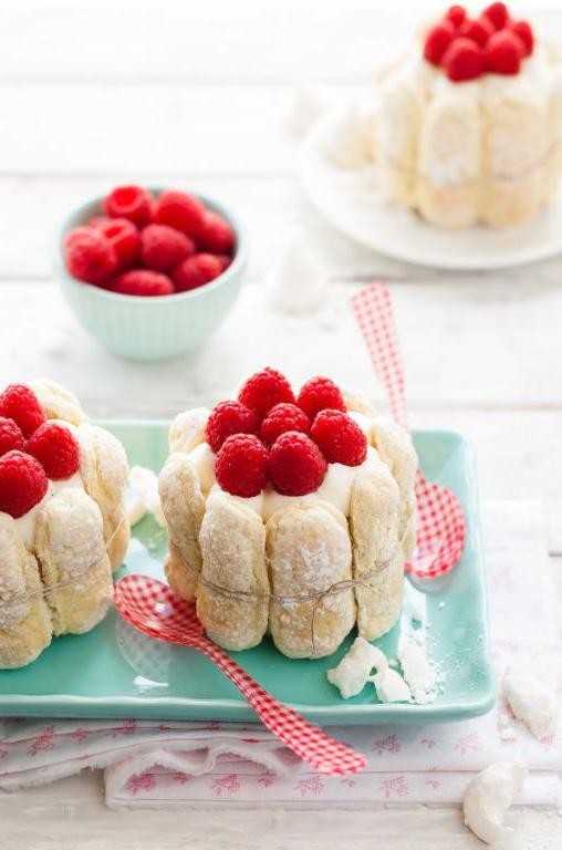 Raspberry-Filled Ladyfinger Cookies