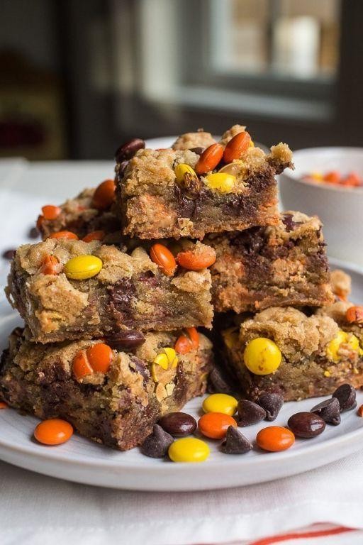 Reese Pieces Cookie Bars