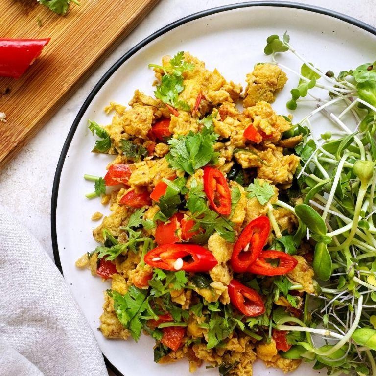 Saag Bhurji with Scrambled Eggs