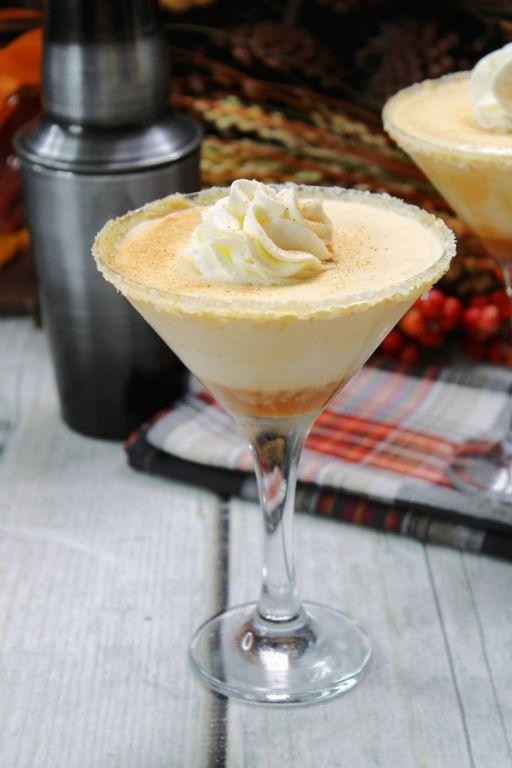 Salted Caramel Pumpkin Pie Martini