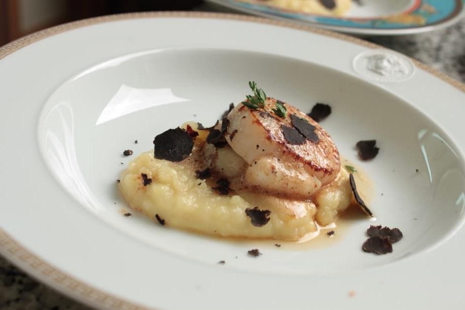 Scallops with Truffle Mashed Potatoes