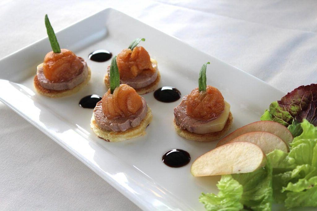Seared Foie Gras with Caramelized Apples