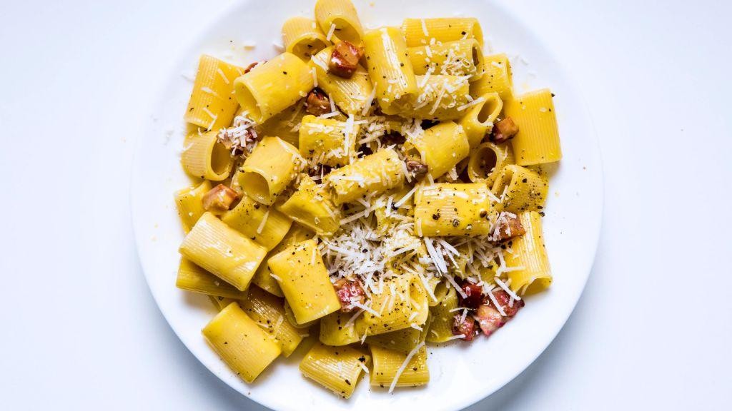 Silky Carbonara Pasta
