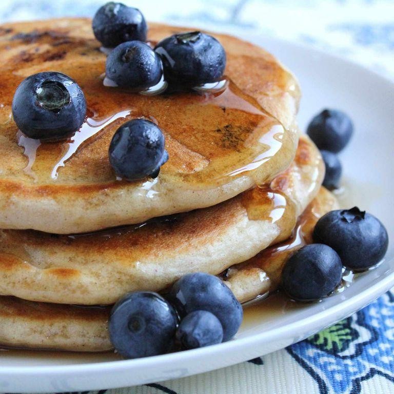 Simple Blueberry Pancakes