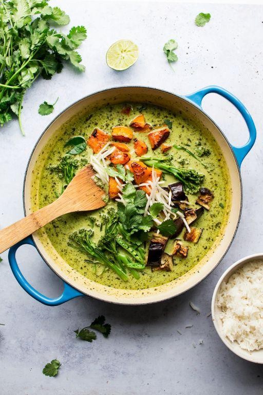 Simple Thai Green Curry with Vegetables