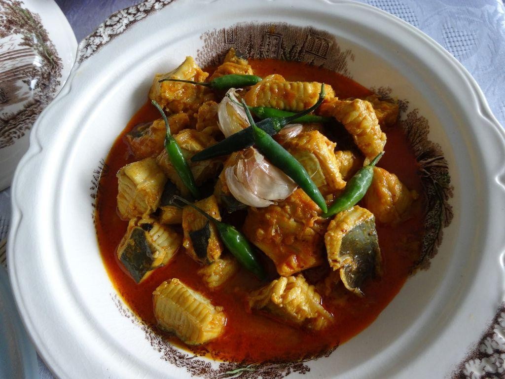 Skate Wing Curry with Coconut Milk