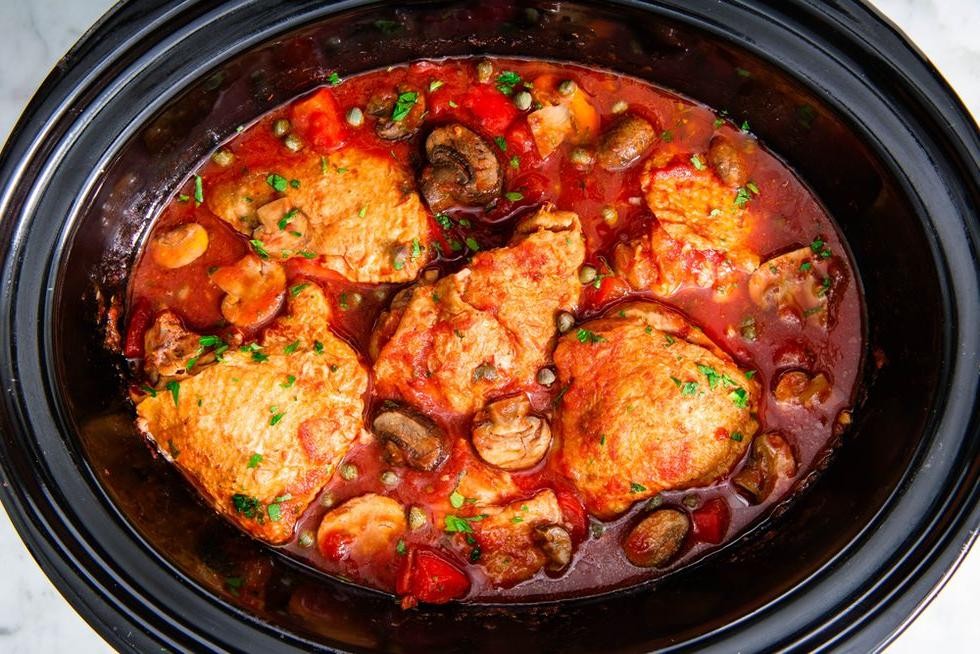 Slow Cooker Bone-In Chicken Cacciatore