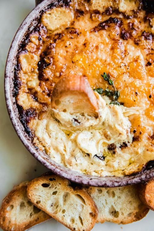 Slow Cooker Caramelized Onion Dip