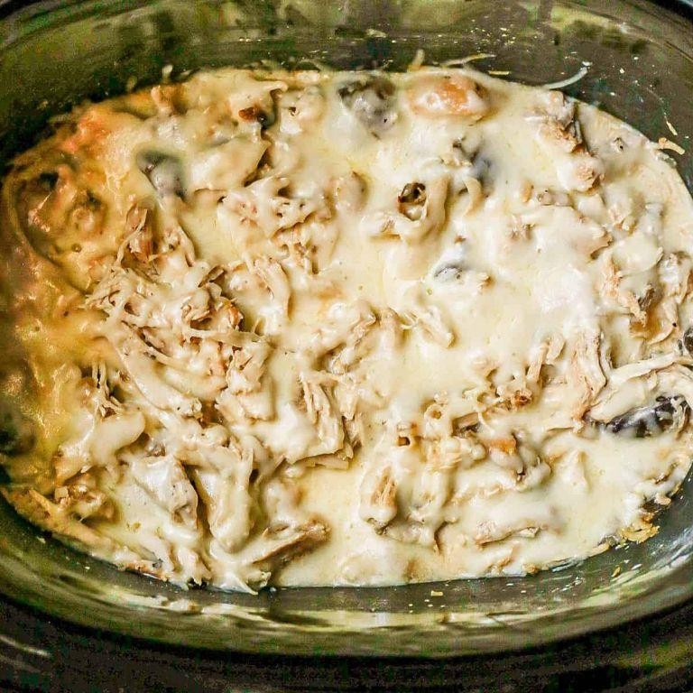 Slow Cooker Chicken Breast with Cream Cheese
