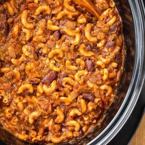 Slow Cooker Chili Mac with Ground Turkey