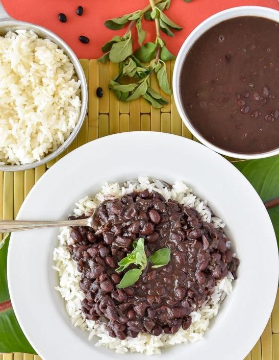 Slow Cooker Cuban Black Beans