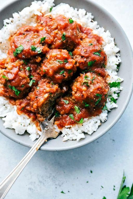 Slow Cooker Porcupine Meatballs