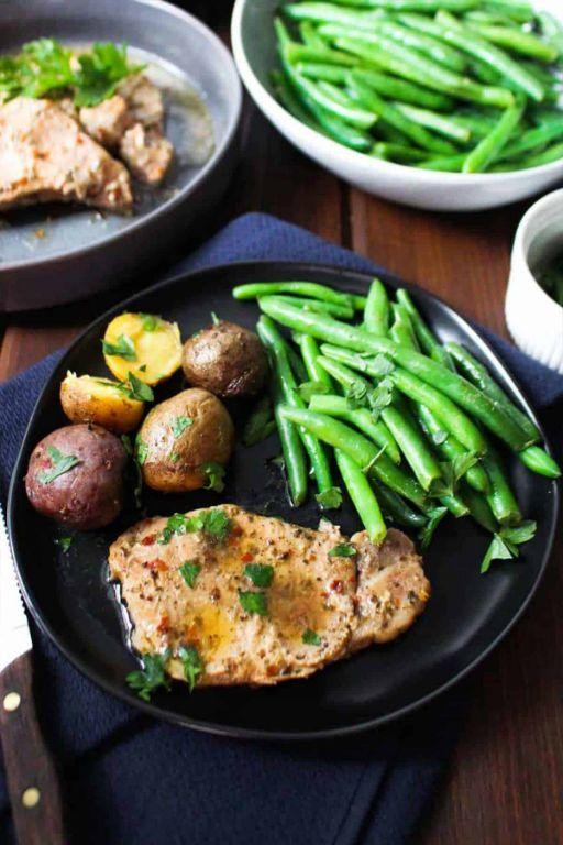 Slow Cooker Pork Steak with Green Beans
