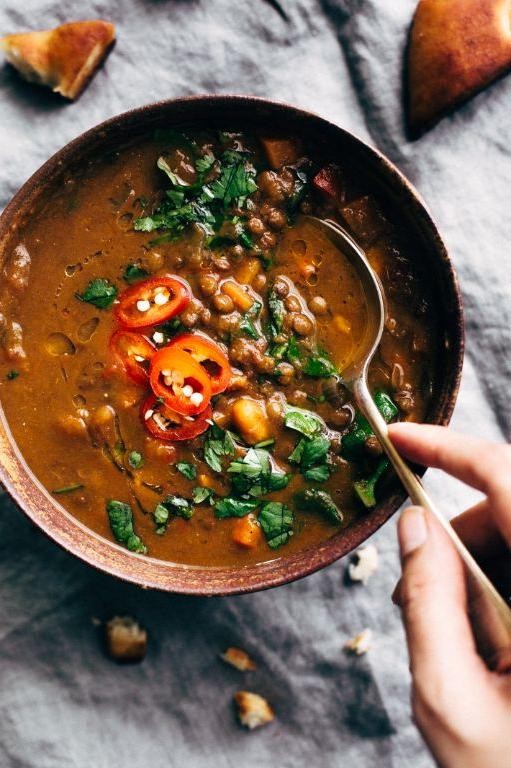 Slow Cooker Sweet Potato and Lentil Soup
