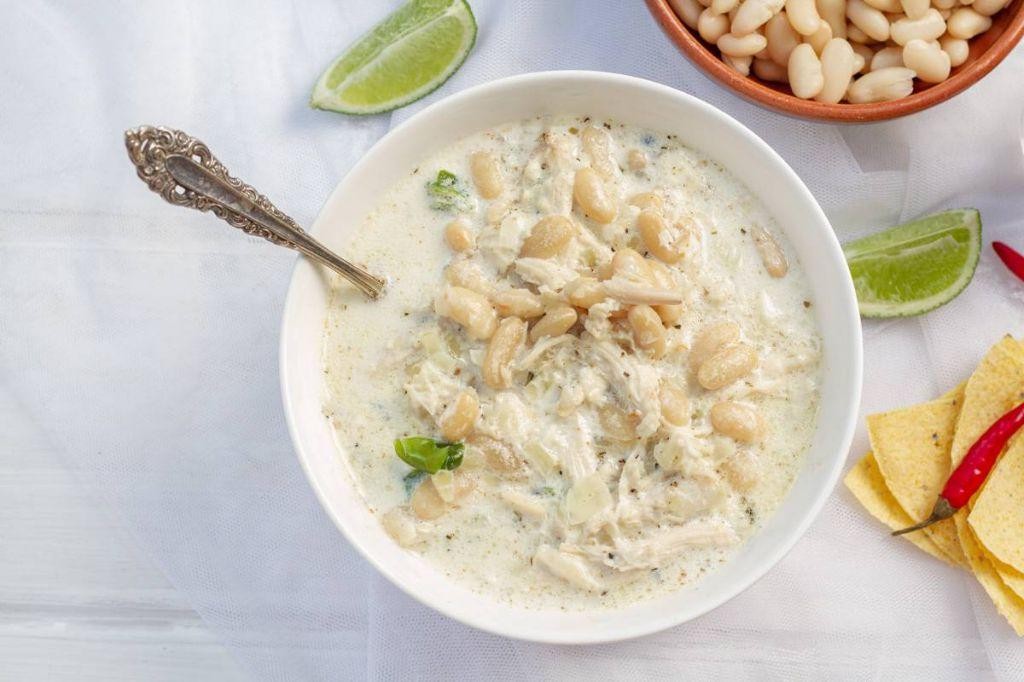 Slow Cooker Weight Watchers White Chicken Chili