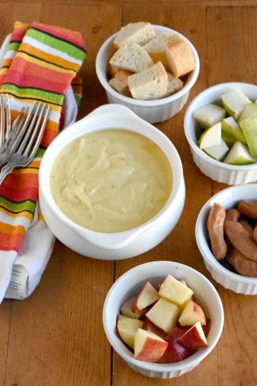 Smoked Gouda and Andouille Fondue