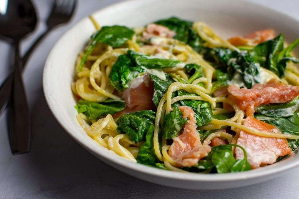 Smoked Salmon and Dill Green Spaghetti
