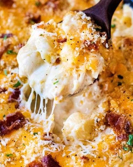 Smoky Chipotle Chili Mac with Bacon