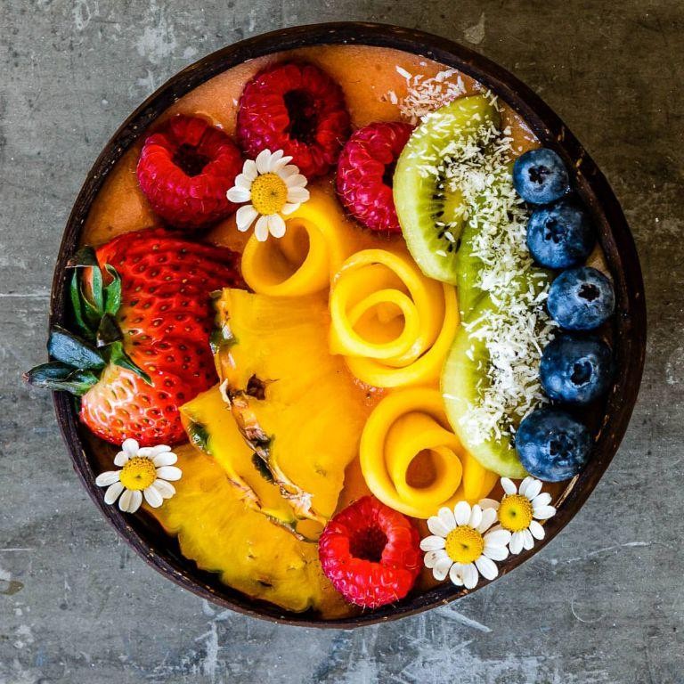 Smoothie Bowl with Tropical Fruits