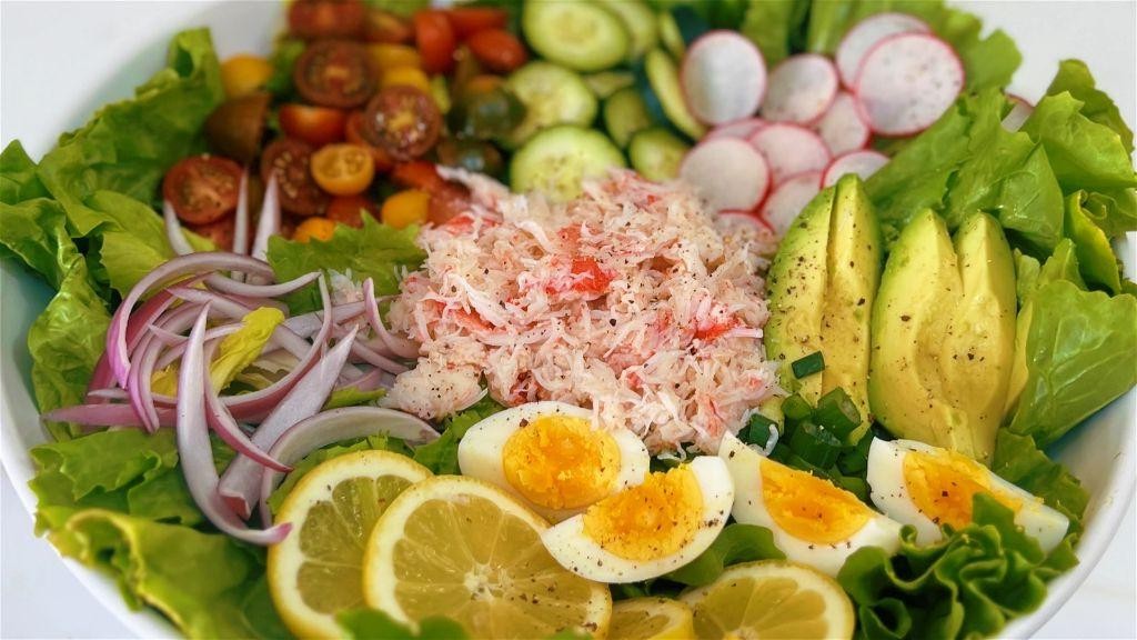 Snow Crab Louie Salad