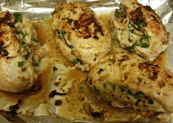 Snow Crab and Spinach Stuffed Chicken