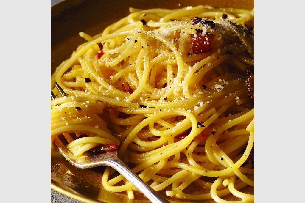 Spaghetti alla Carbonara with Guanciale