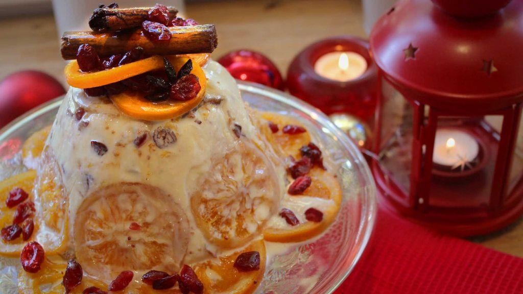 Spiced Orange and Cranberry Christmas Pudding