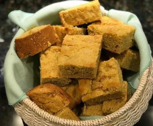 Spicy Amaranth and Cornbread Muffins