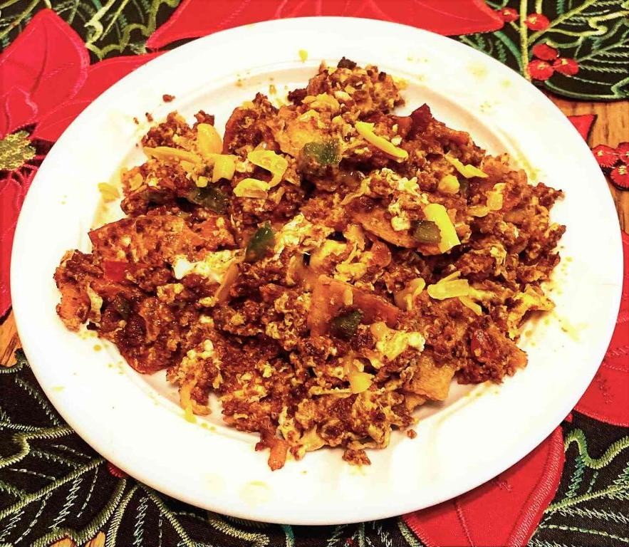 Spicy Chorizo and Cheese Migas