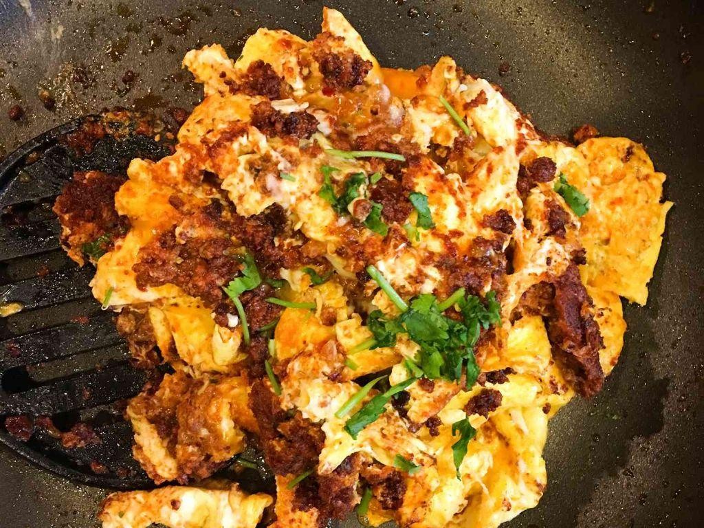 Spicy Chorizo and Egg Scramble