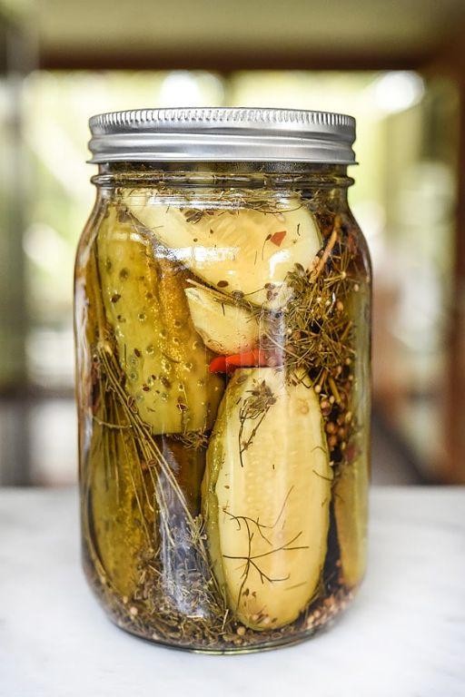 Spicy Garlic Pickles