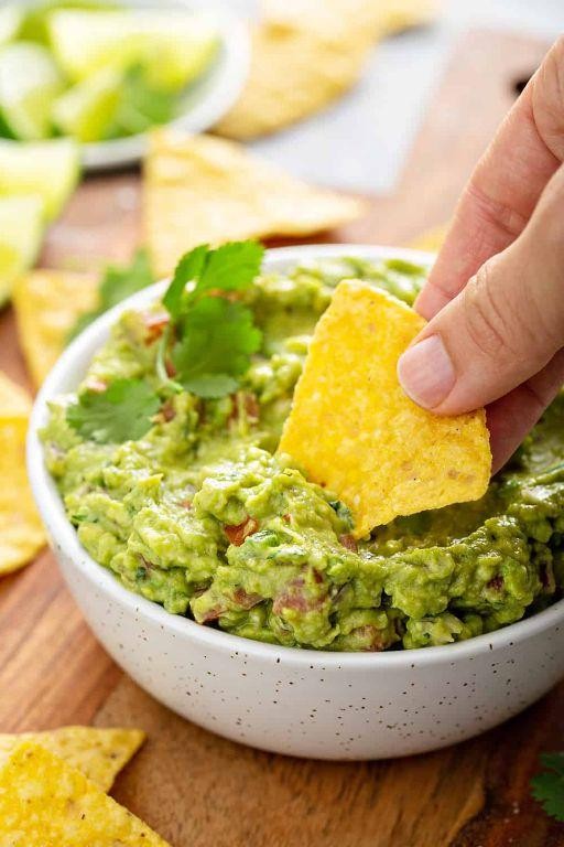 Spicy Guacamole with Lime Chips