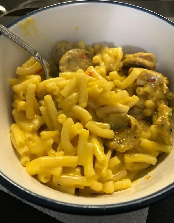 Spicy Jalapeño and Sausage Kraft Mac and Cheese