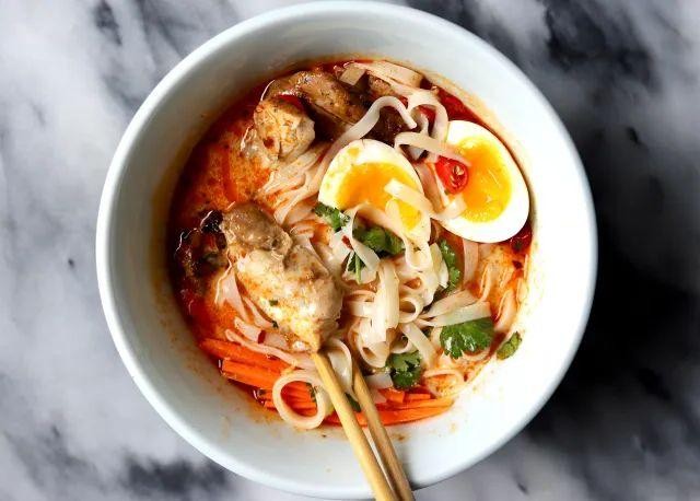 Spicy Lemongrass Ramen with Chicken