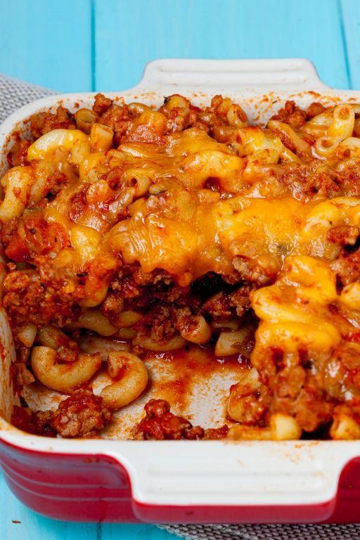 Spicy Sriracha Chili Mac with Crunchy Topping