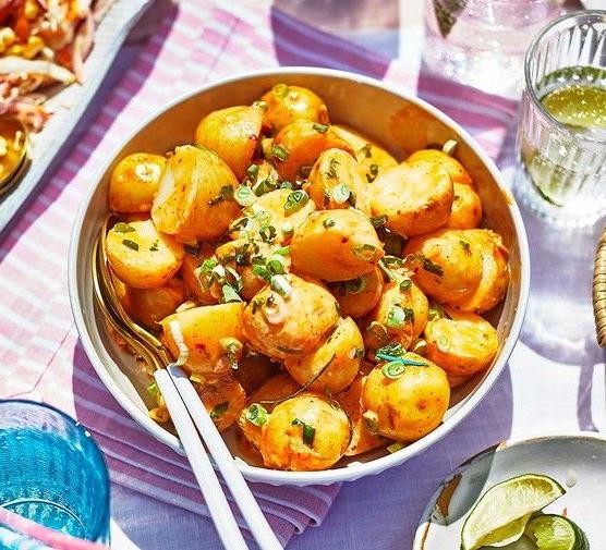 Spicy Sriracha Red Potato Salad