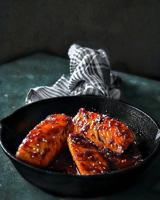 Spicy Teriyaki Glazed Salmon