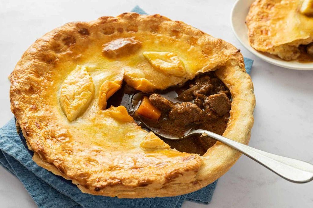 Steak and Guinness Meat Pie