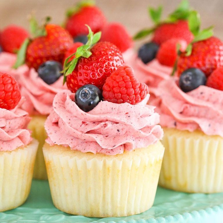 Strawberry Box Cupcakes with Fresh Berry Topping