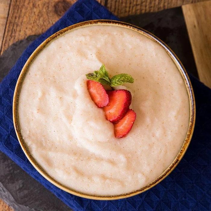 Strawberry Cream of Wheat with Fresh Cream