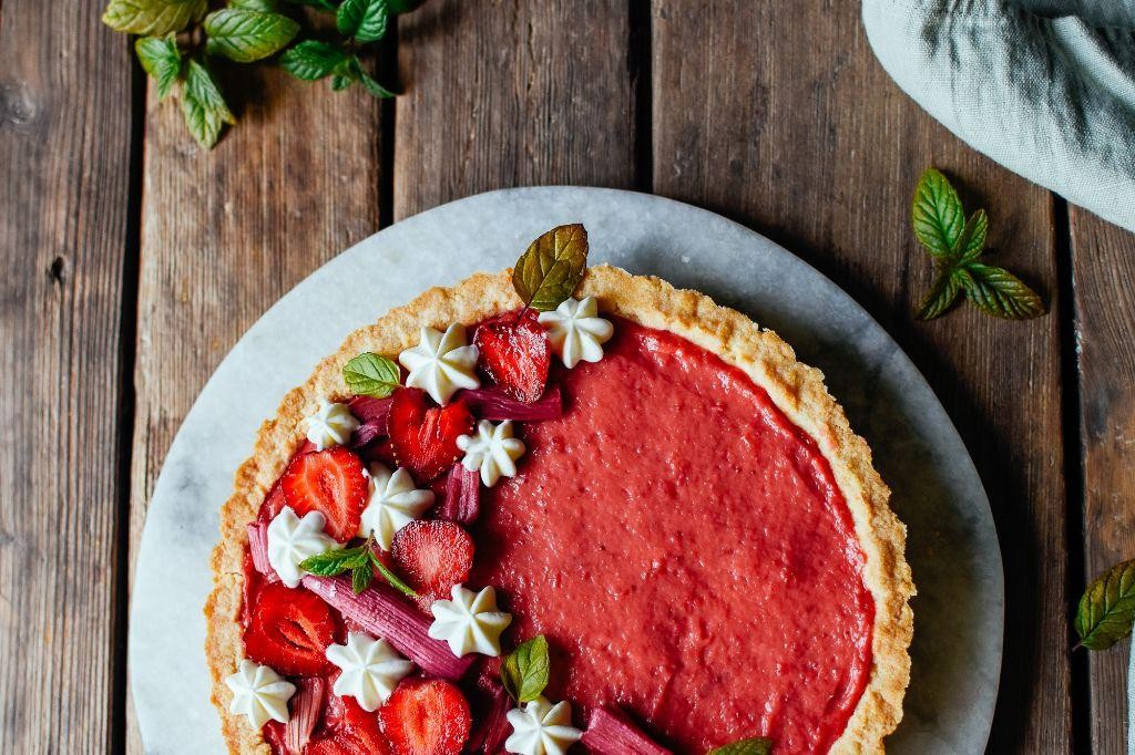 Strawberry Rhubarb Tart