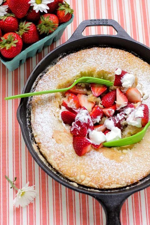 Strawberry Shortcake Gooey Butter Cake
