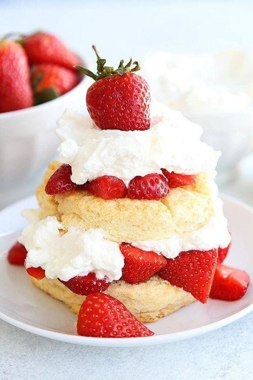 Strawberry Shortcake with Fresh Cream