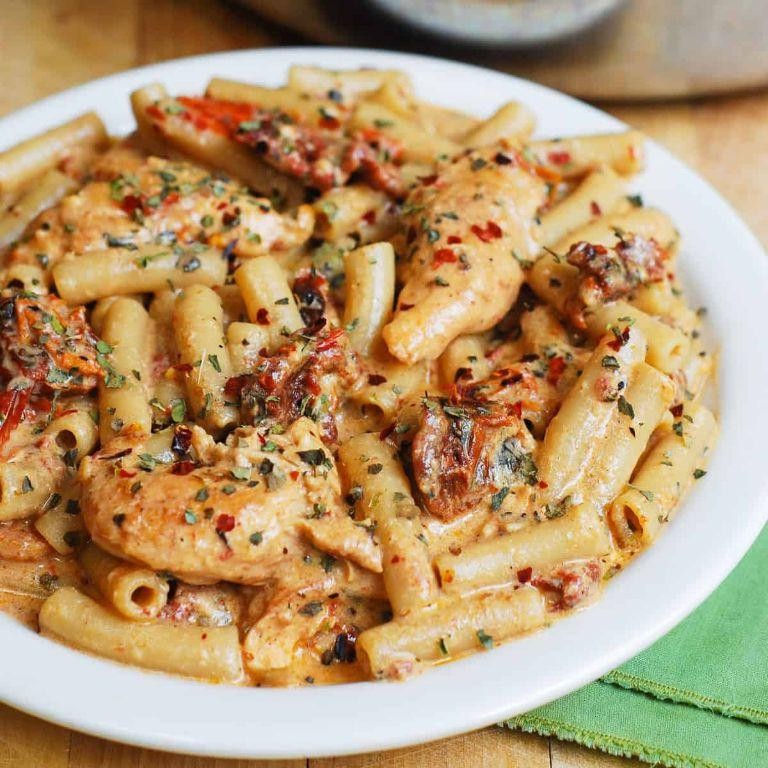 Sun-Dried Tomato Shredded Chicken Pasta