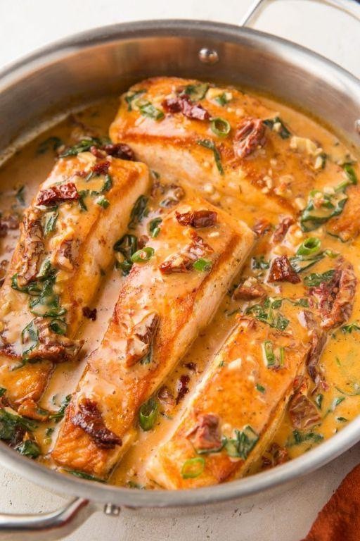 Sun-Dried Tomato and Basil Salmon
