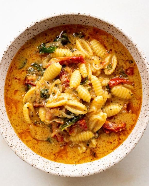 Sun-Dried Tomato and Spinach Cavatelli