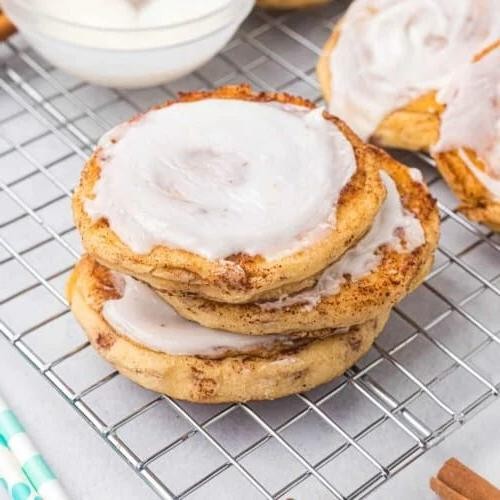 Sweet Griddle Cinnamon Rolls